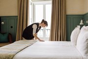 Mecanismo no Bairro Alto Hotel para serviço de empregada de quarto dedicada